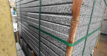 柳州芝麻白楼梯踏步室外