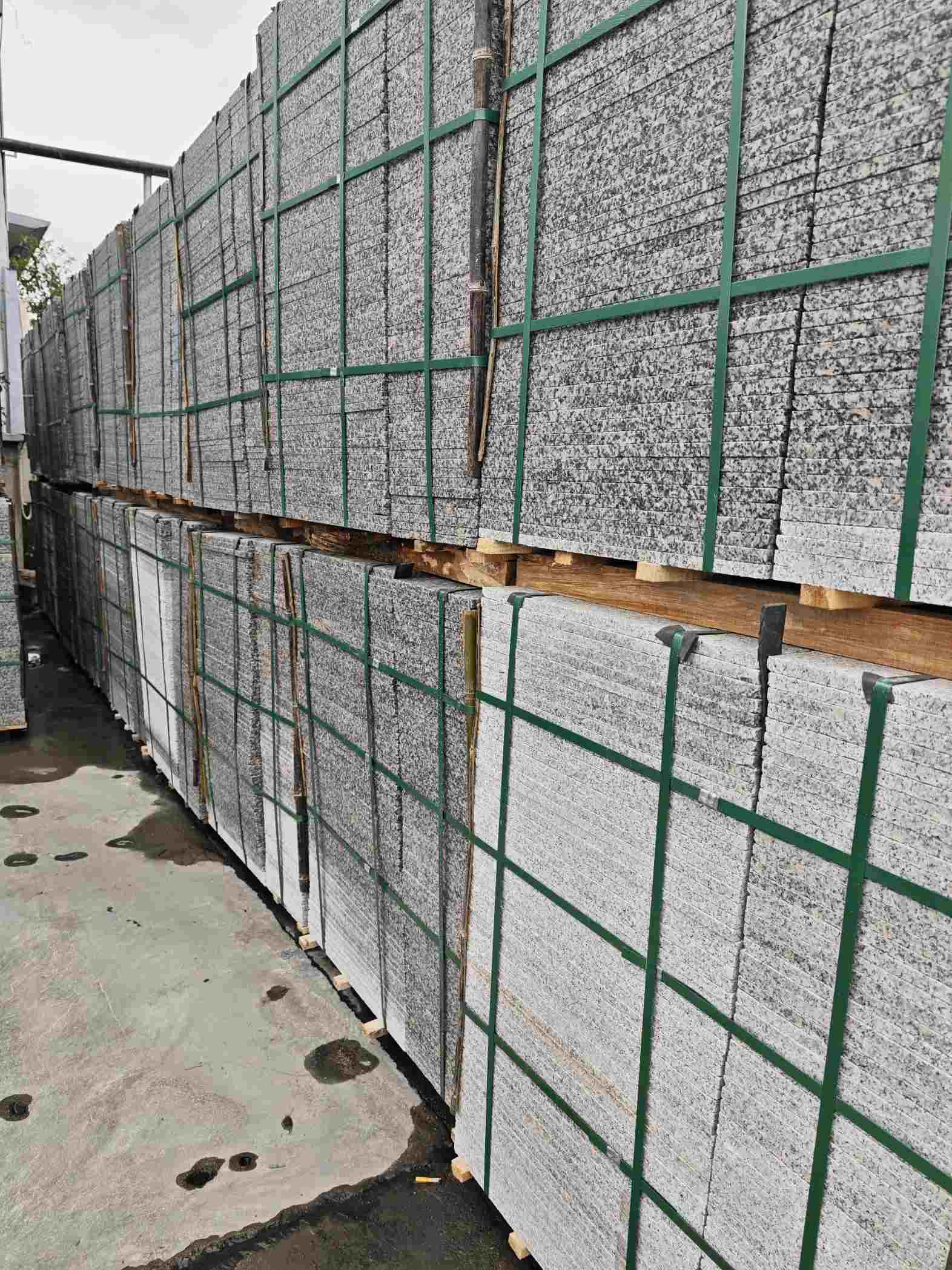 柳州芙蓉白地铺石，石材地铺石